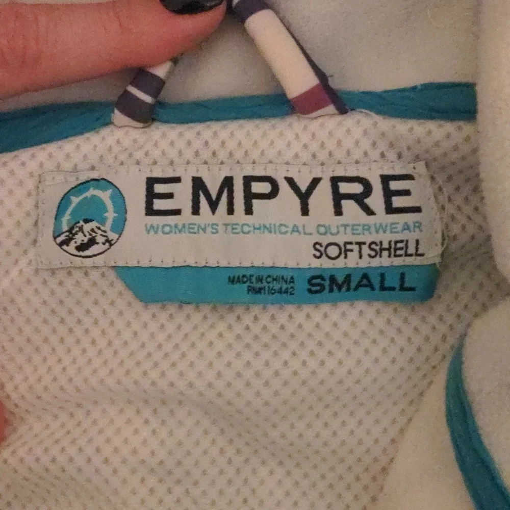 Empire Soft Shell Snow Jacket - Picture 3 of 3